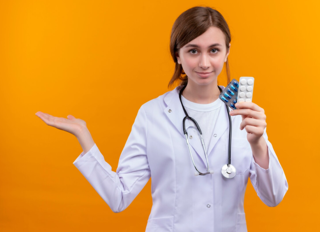 молодой врач фото. стенд частной клиники сотрудники \. несколько врачей. женщина генетик. доктор мужчина.